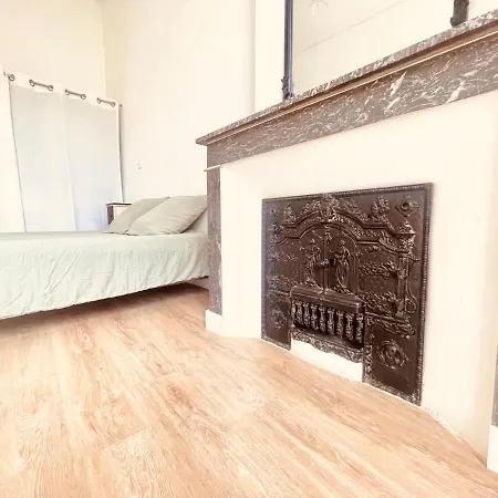 Nemausa Apartis * Νιμ