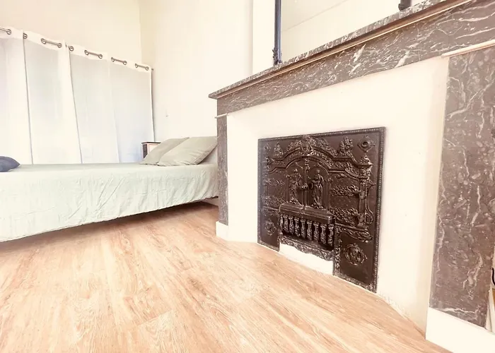 Nemausa Apartis * Nîmes